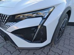 Fahrzeugabbildung Peugeot 408 Hybrid 136 GT Focal, Alcantara, 360° Kamera
