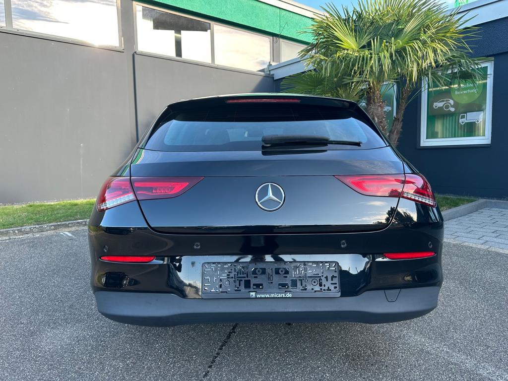 Mercedes-Benz CLA 180 Shooting Brake