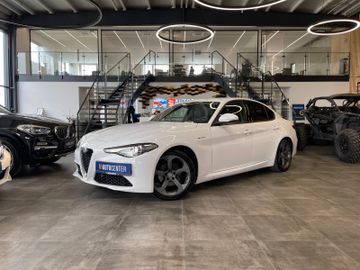 Alfa Romeo Giulia 2,2 JTDM Executive *BI-XENON*ACC*AHK*LED*