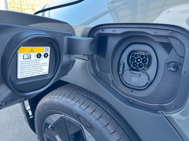 Toyota Urban Cruiser 61 kWh Teamplayer *CAM*LHZ*SHZ*