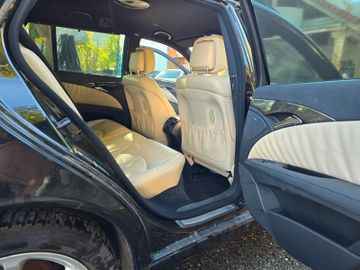 Mercedes E 500 - 11