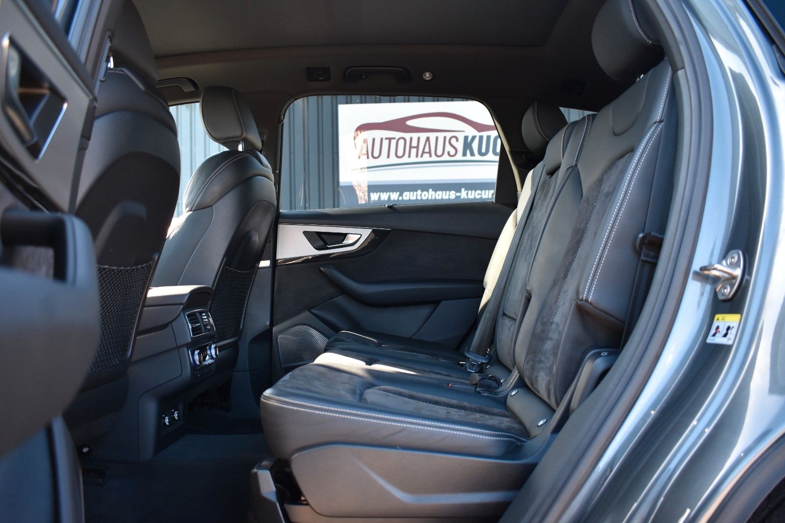 Fahrzeugabbildung Audi Q7 50 TDI quattro S Line/PANO/Night/7 Sitz/B&O