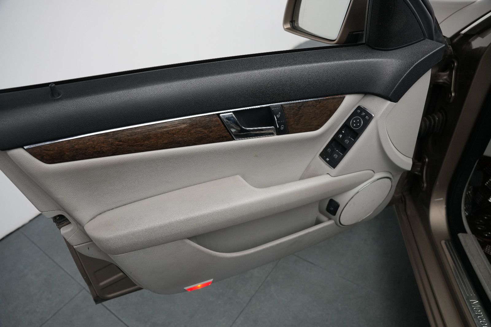 Fahrzeugabbildung Mercedes-Benz C 200 CDI BlueEfficiency/Limousine/TÜV/Xenon
