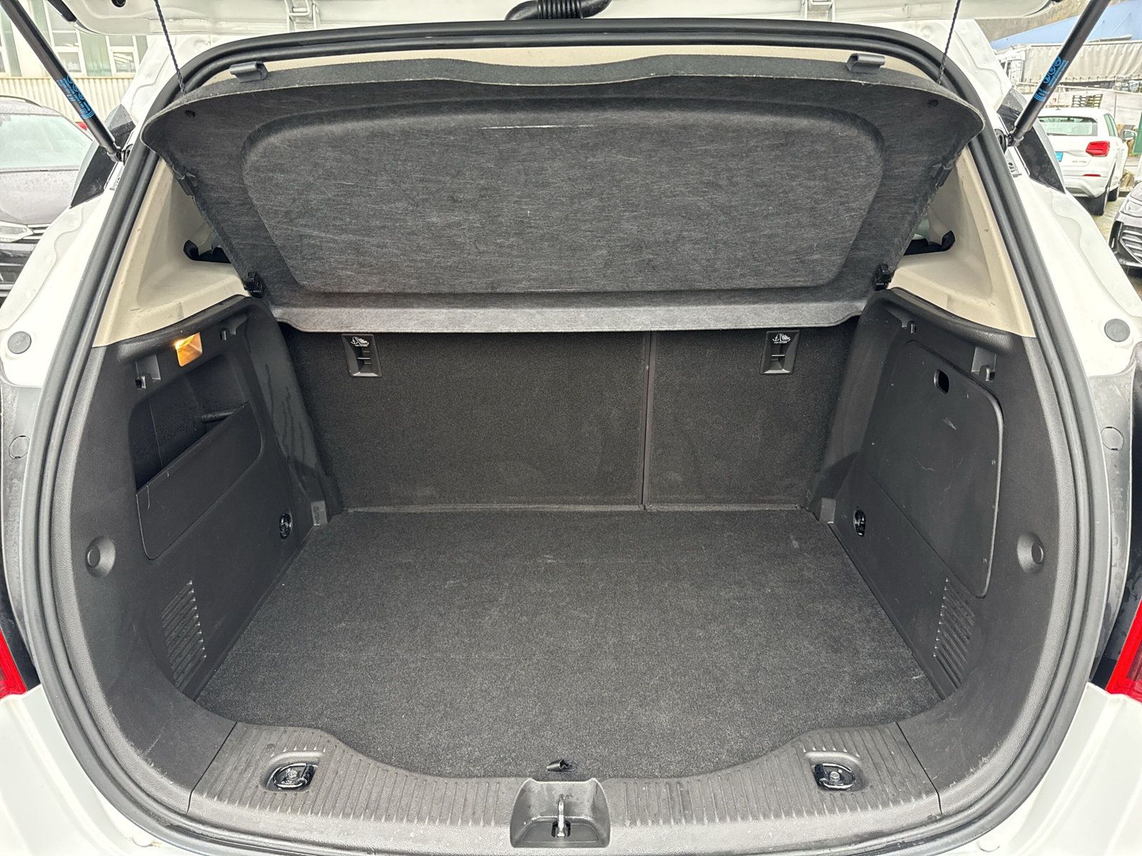 Fahrzeugabbildung Opel Mokka X 1.4 Turbo Design Line KLIMA SHZ KAMERA