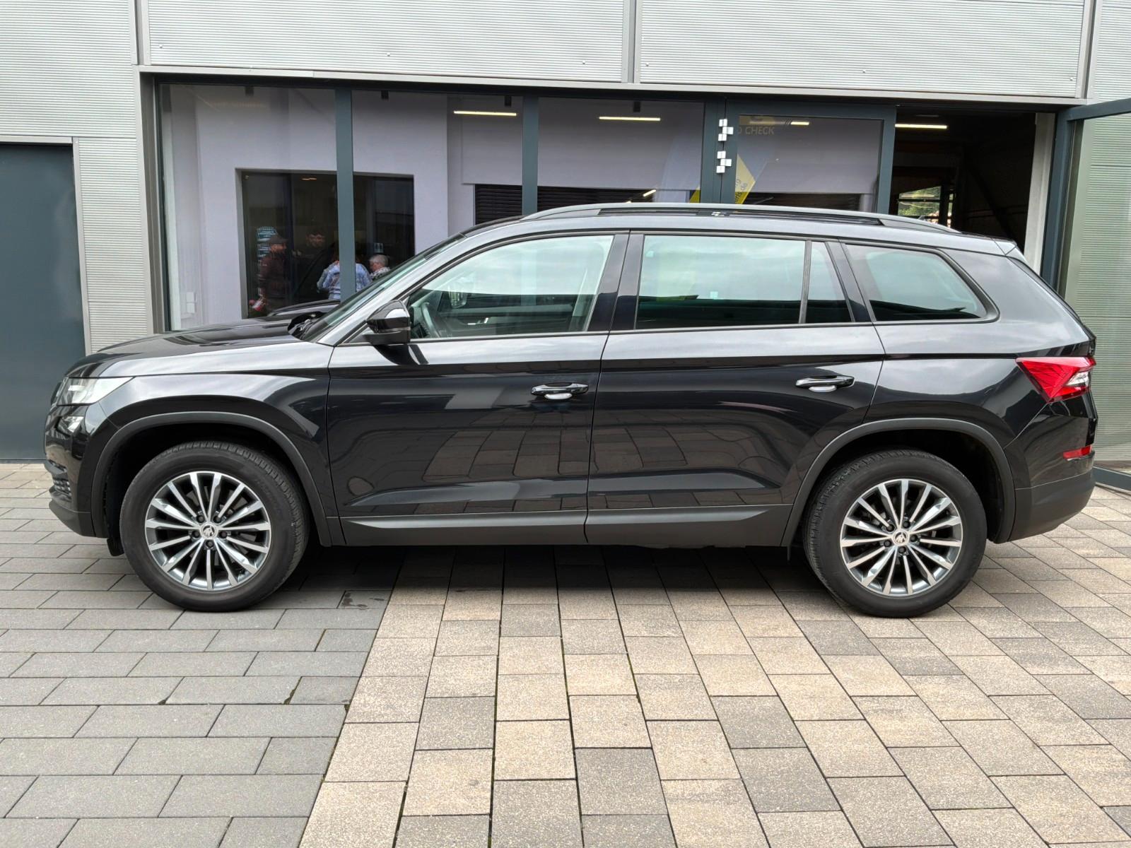 Skoda Kodiaq Ambition 2.0 TSI DSG 4x4 AHK+7-Sitzer