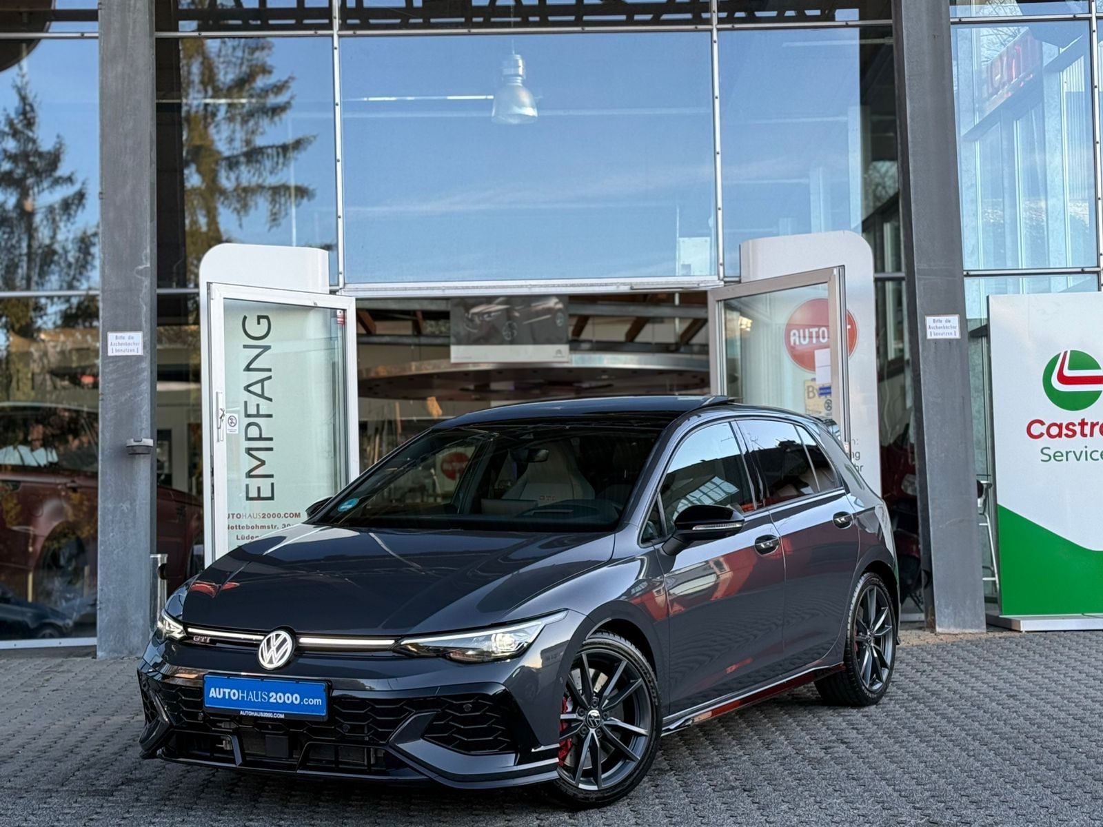 Volkswagen Golf VIII Lim. 2.0 TSI GTI Clubsport/AKRAPOVIC/ foto 1