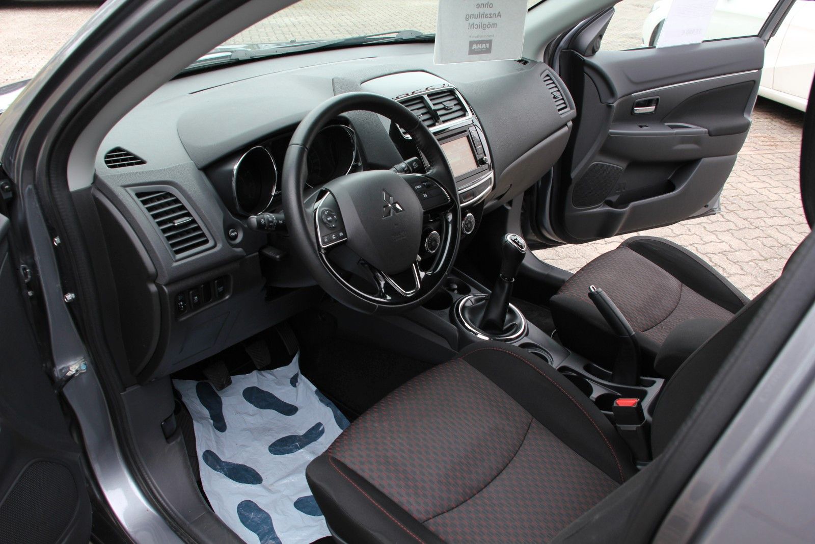 Fahrzeugabbildung Mitsubishi ASX Diamant Edition 2WD
