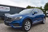 Volkswagen Touareg Elegance 4Motion Liveco AHK Panorama Key - Volkswagen Touareg: Elegance
