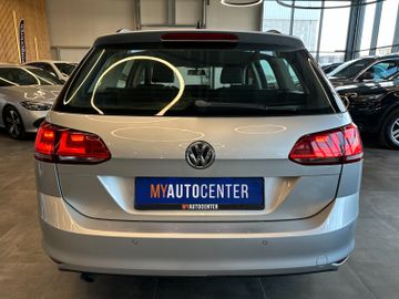 Volkswagen Golf VII Variant Trendline BMT *Navi*