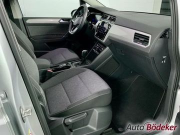 Volkswagen Touran 1.5 TSI DSG Move Navi Klima Standhzg