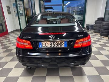 Mercedes E 250 - 7