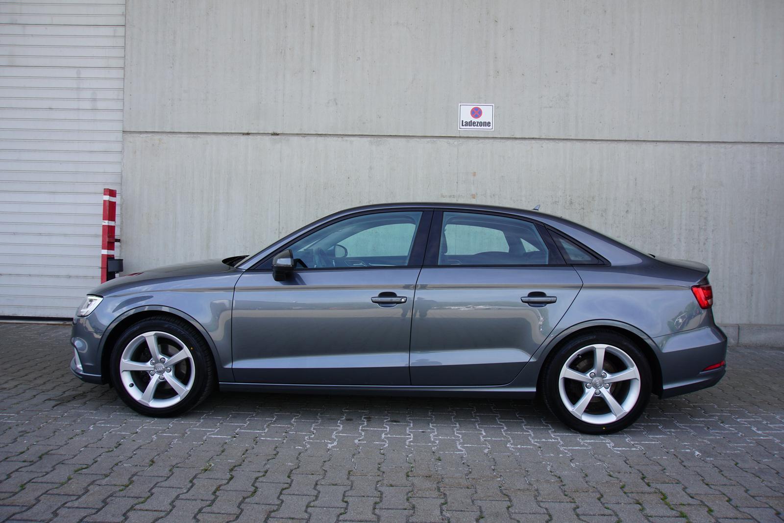 Audi A3 1.5TSI Limo Navi Xenon PDC SHZ 1.Hd*