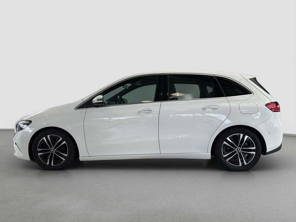 Fahrzeugabbildung Mercedes-Benz B 200 Pano*SD*KeyLess*LED*PDC*ParkAss*SpurH*ACC