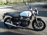 Triumph Street twin
