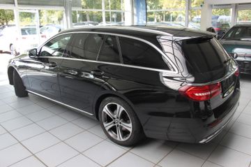 Mercedes E 220 - 9