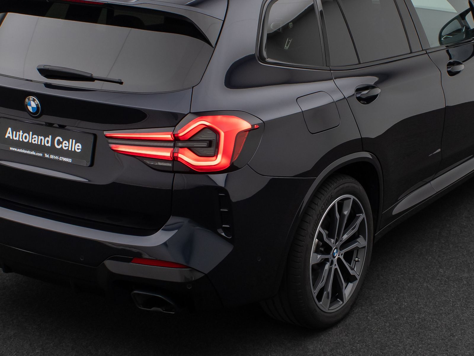 Fahrzeugabbildung BMW X3 M40i Individual HUD H/K Kamera Panorama Voll