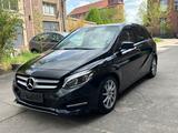 Mercedes-Benz B 220 4Matic  AUTOMATIK + KLIMAAUTOMATIK