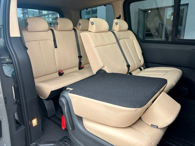 Fahrzeugabbildung Hyundai Staria Prime 2.2l 177PS Panorama/9-Sitzer!