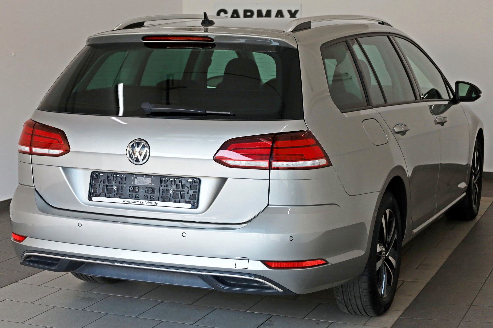 Fahrzeugabbildung Volkswagen Golf VII Variant IQ.DRIVE Navi,ACC,Kamera,SR+WR