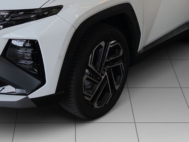 Fahrzeugabbildung Hyundai Tucson FL PHEV (MY25) 1.6 T-GDi (252 PS) 4WD Pri