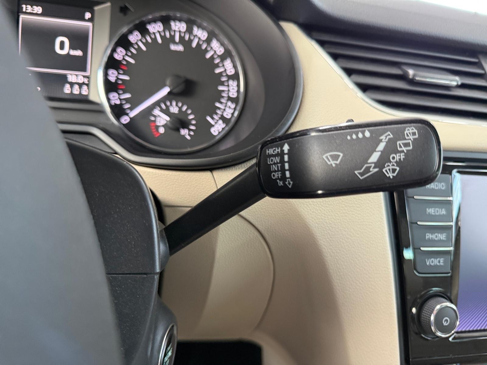 Skoda Octavia Combi 1.4 TSi Automatik Ambition Xenon
