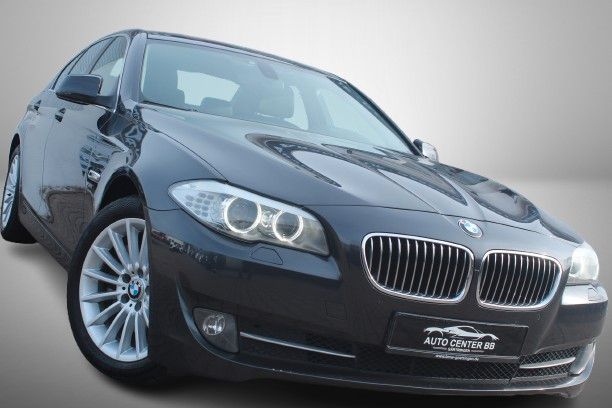 BMW 530 d xDrive Lim. AUTOMATIK*NAVI*LEDER*XENON*18"