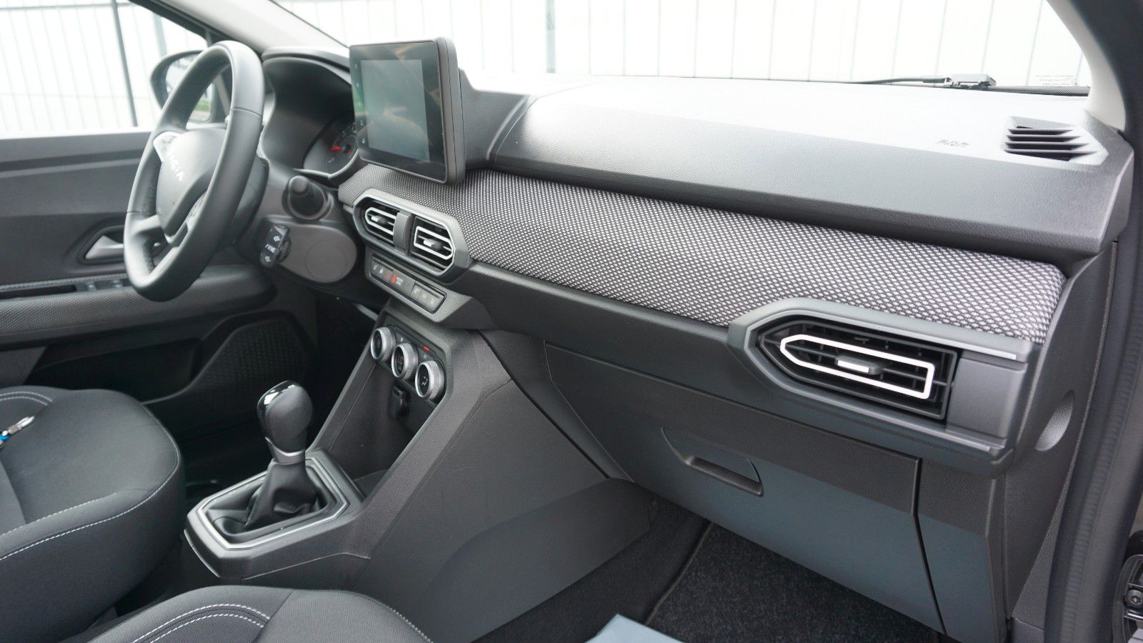 Fahrzeugabbildung Dacia Sandero III Expression, Kamera, Navi, Garantie !