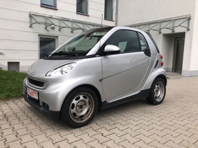 Smart ForTwo Pulse KLIMA SHZ PANO 52000KM TÜV 03/25