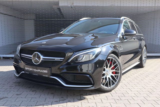 MERCEDES-BENZ C 63 AMG S T designo LED Pano Burmester Sp-Abgas