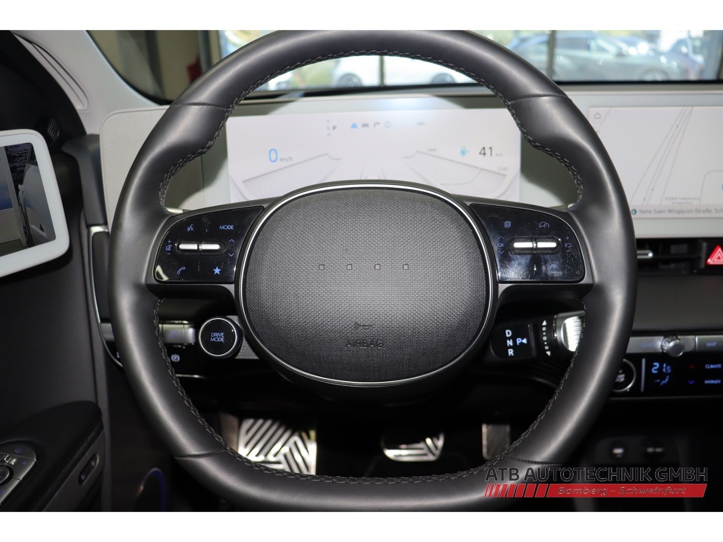 Fahrzeugabbildung Hyundai IONIQ 5 UNIQ 77,4kWh Batt. SOH98,1% 4WD HUD El.