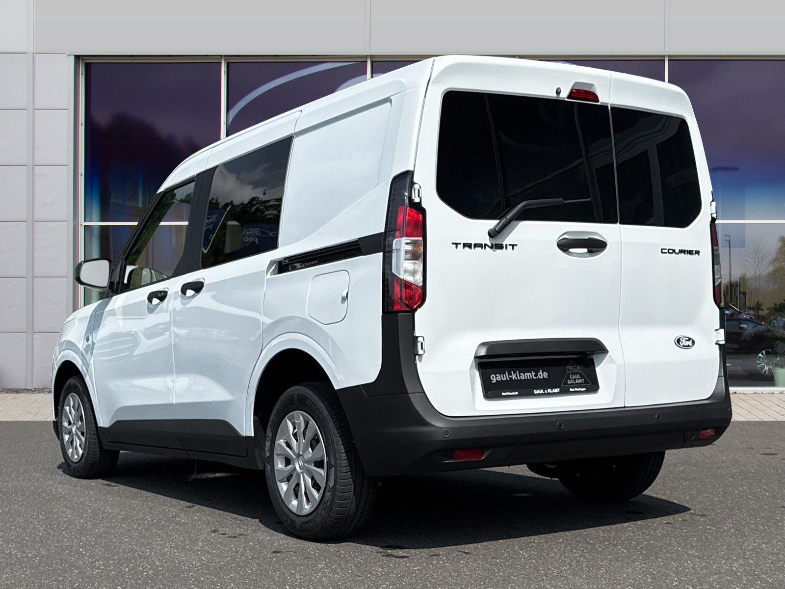 Fahrzeugabbildung Ford Transit Courier Trend Doppelkabine