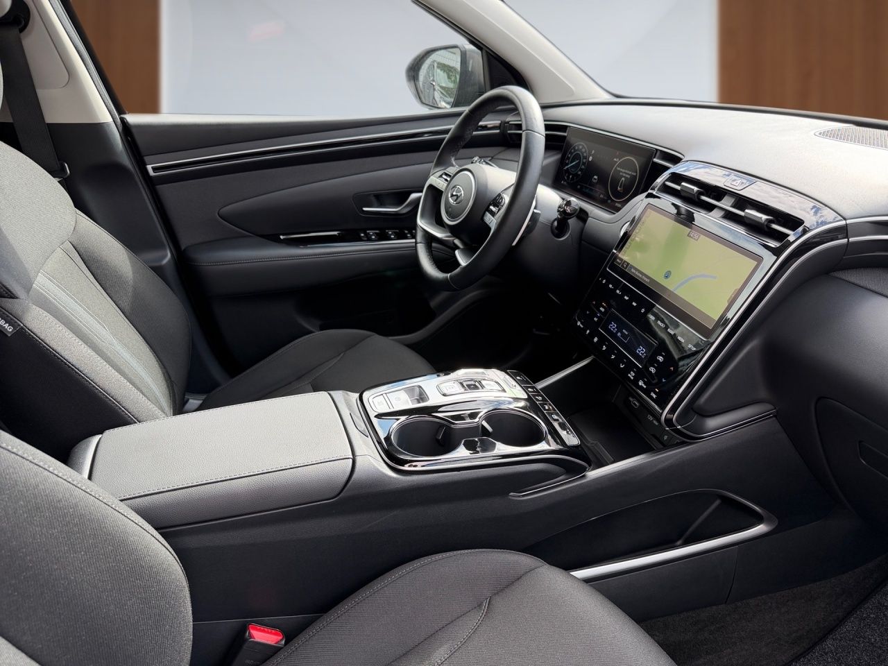 Fahrzeugabbildung Hyundai TUCSON TREND SHZ*LHZ*NAVI*USB*ZV*KRELL*