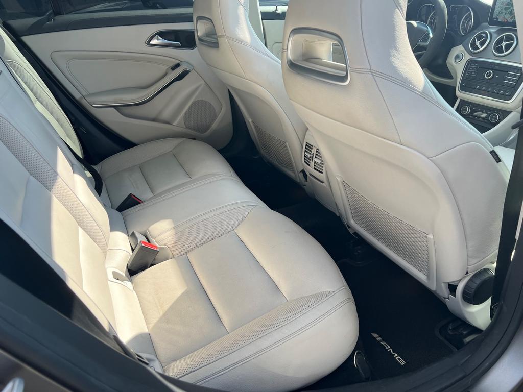 Mercedes-Benz CLA 45 AMG