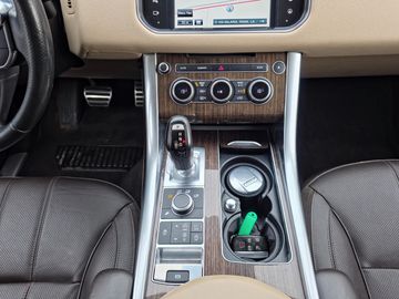 Land-Rover Range Rover Sport - 11