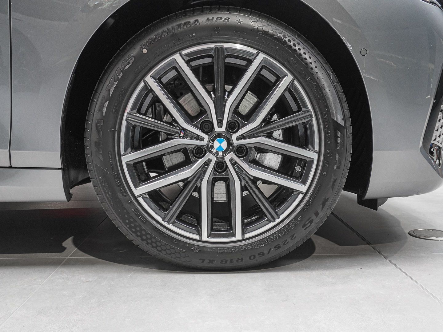 BMW 220 Active Tourer - Bild 3