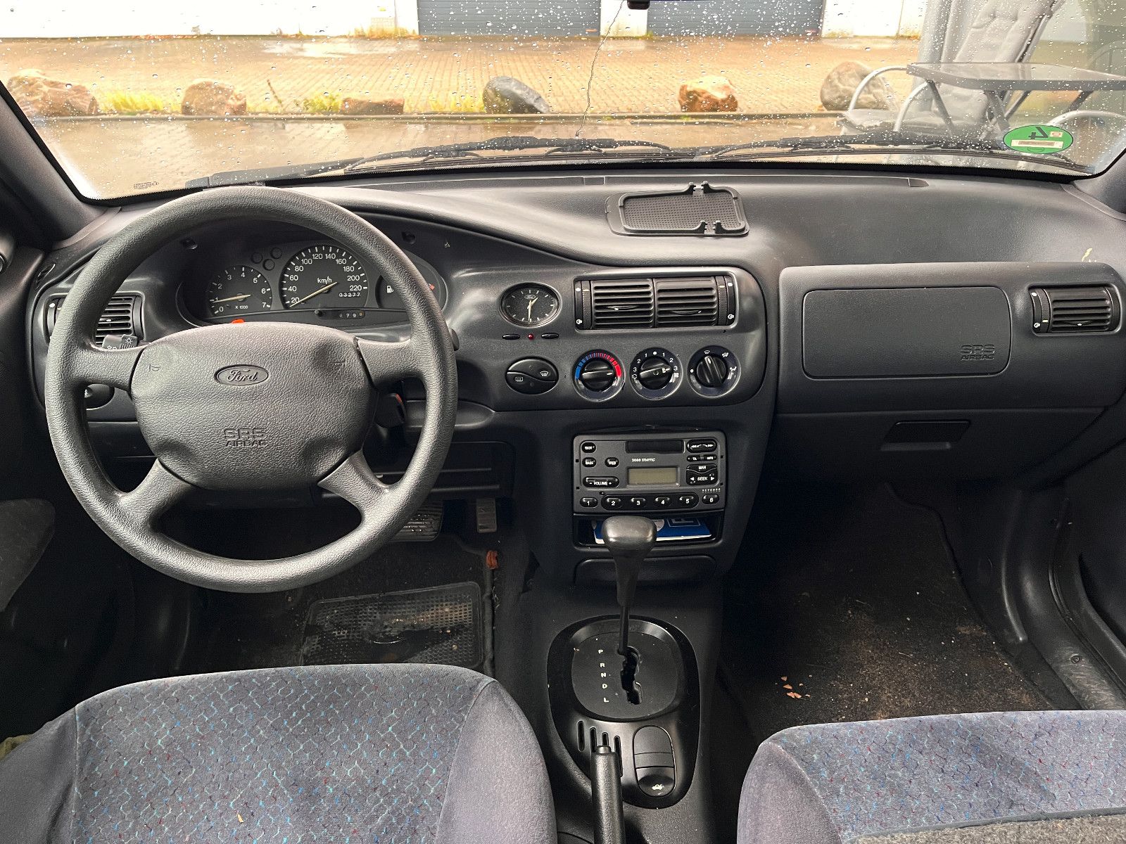 Fahrzeugabbildung Ford Escort  1.6 Automatik