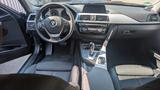 BMW 320i Touring Advantage - LCI - Automatik  - BMW 320: Head-Up Display