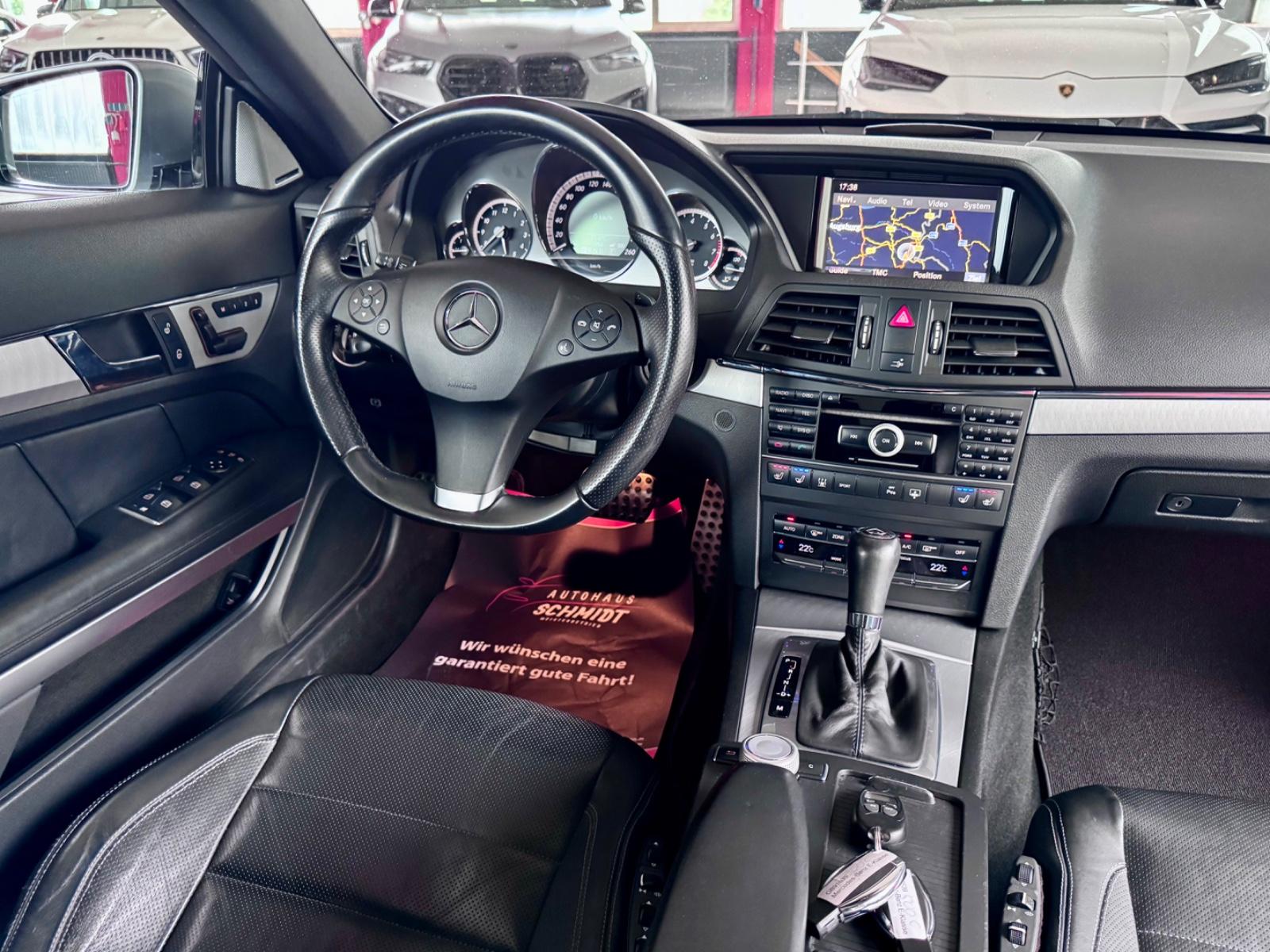Mercedes-Benz E500 Coupe AMG Line Pano Distronic Comand Kamera