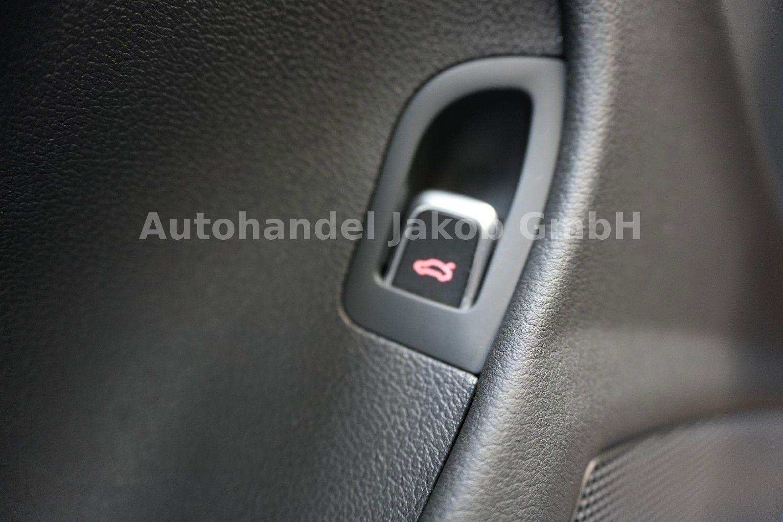 Audi A4 / Quattro / 3x S-LIne / Audi Exclusive / TOP!