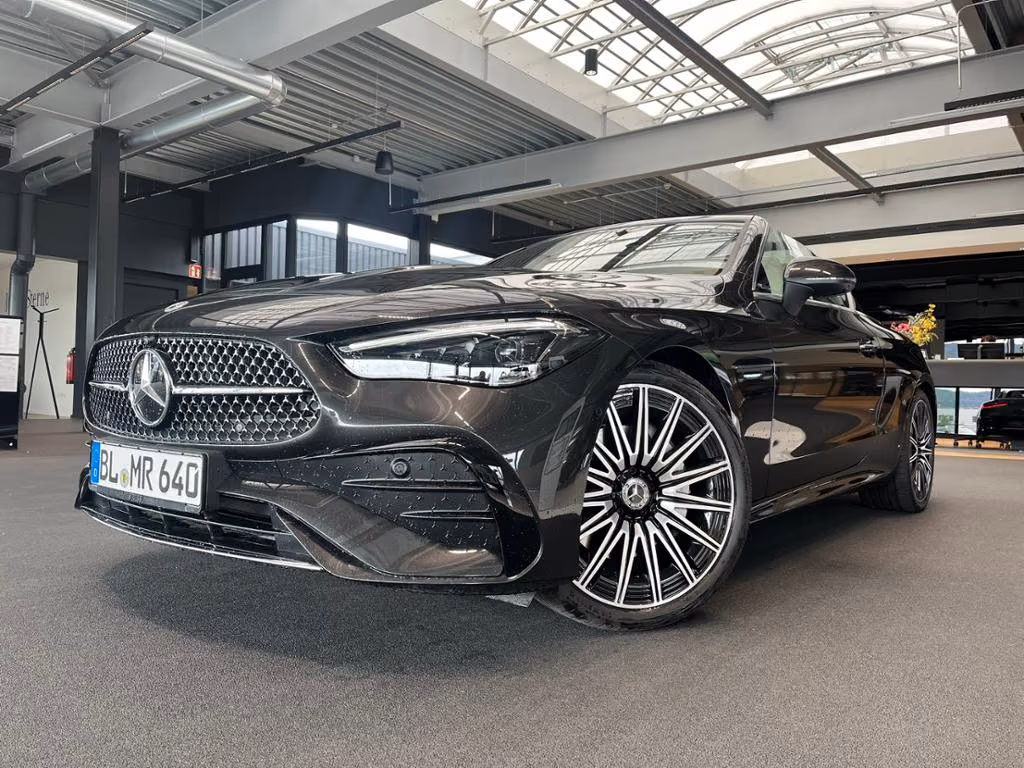 Mercedes-Benz CLE 180 Cabrio AMG+AHK+20''+AIRSCARF+AIRCAP+360°