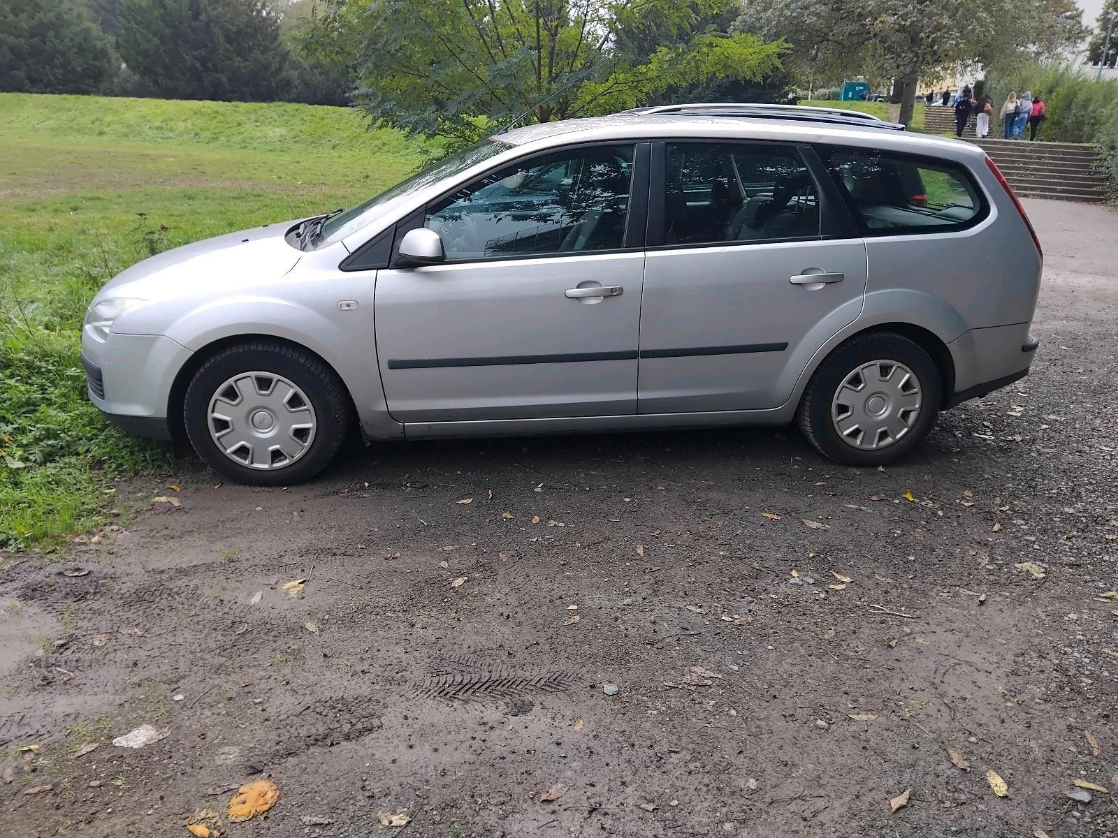 Ford Focus 2006 — engine 116 HP (85kW)