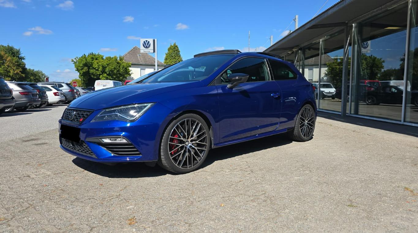Seat Leon Cupra 300 DSG Pano Beats 19" Nav DCC Perfor
