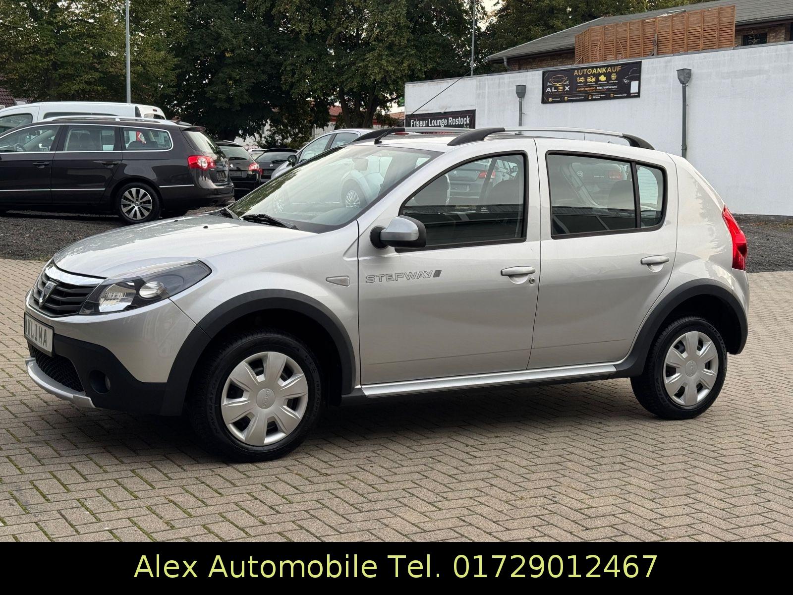 Dacia Sandero 2011 — photo 16