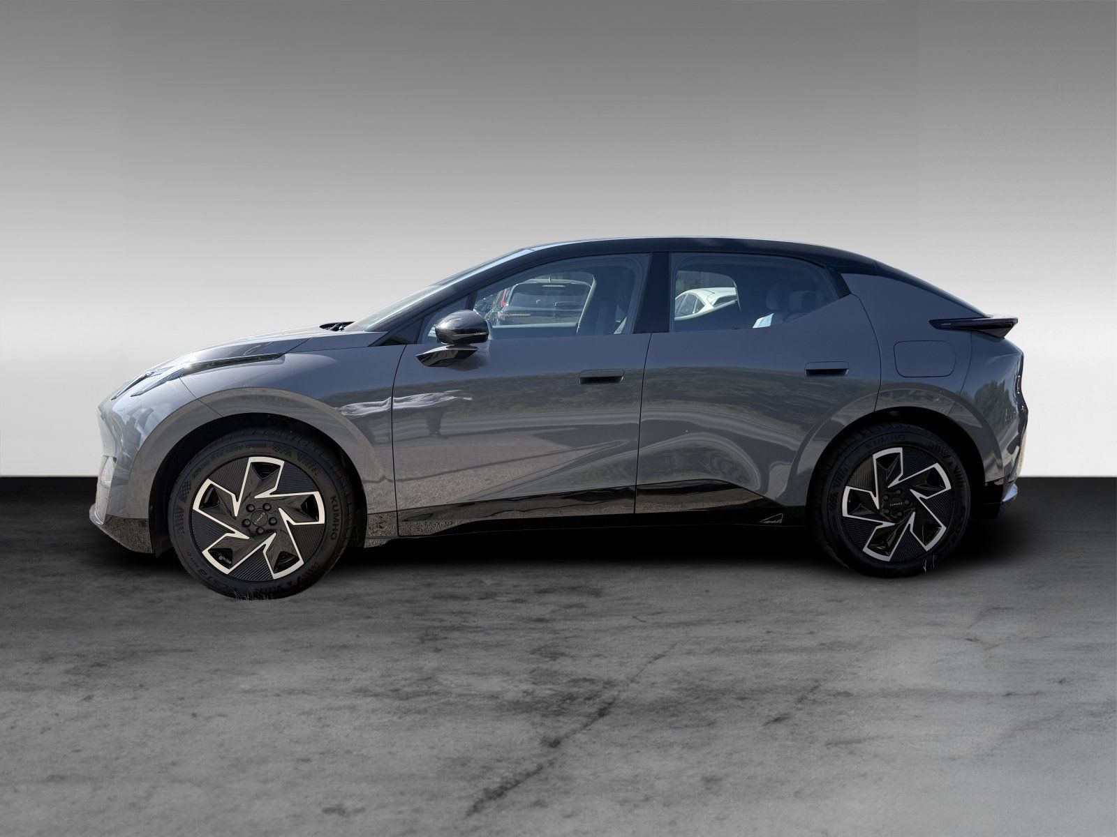 Lynk & Co 02