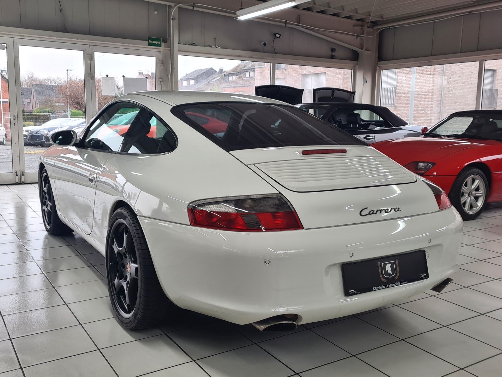 Fahrzeugabbildung Porsche 996 Carrera Coupé Tiptronic