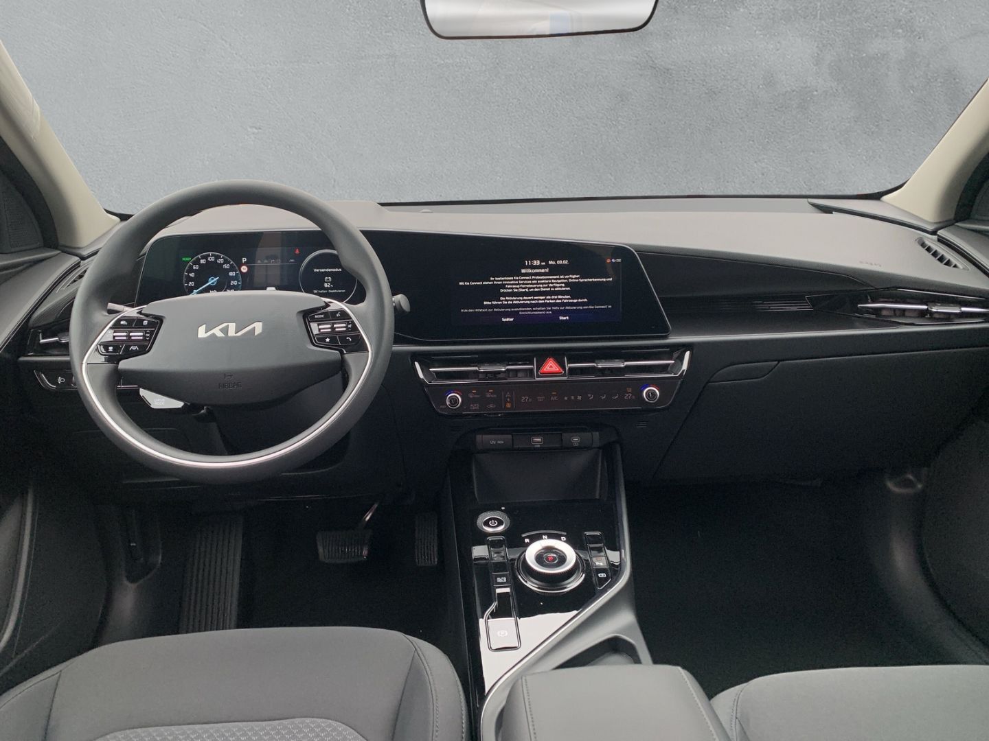 Fahrzeugabbildung Kia Niro STANDART 64,8-kWh-Batterie*FREISPECHEINRICH