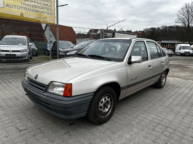 Opel Kadett 1.6i Automatik Schiebedach 5-Türig