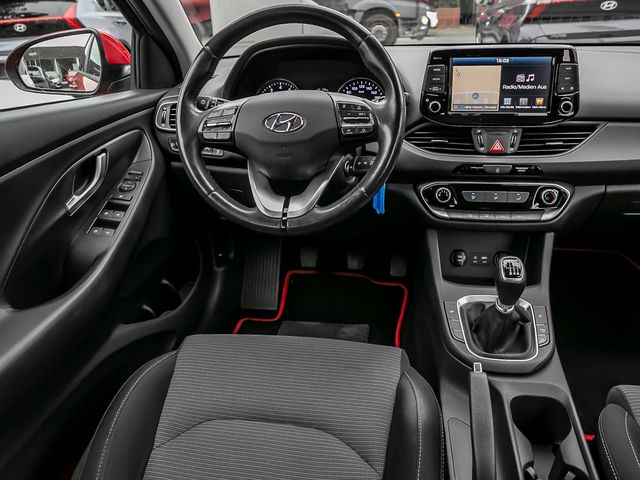 Hyundai i30 1.4 Select Kamera Navi Spurhalteassistent