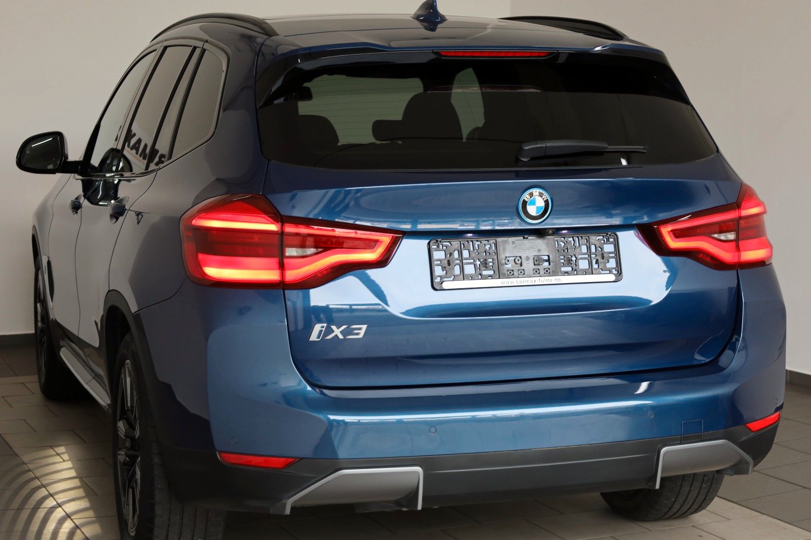 Fahrzeugabbildung BMW iX3 Inspiring,Leder,Navi,SH,Kamera,Panorama,ACC