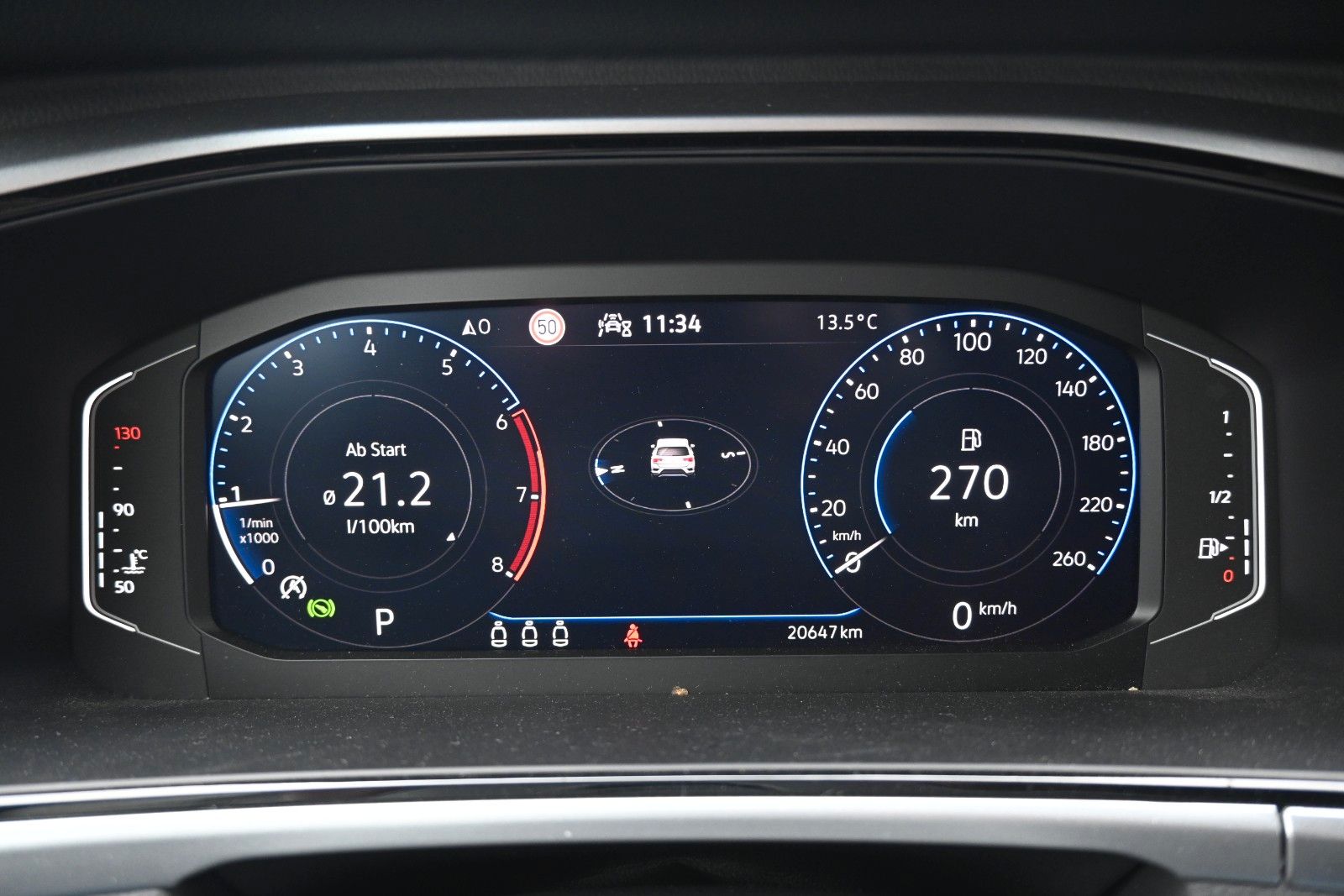Fahrzeugabbildung Volkswagen T-Roc 1.5 TSI DSG Life*DAB*PDC*AppleCarPlay*SHZG